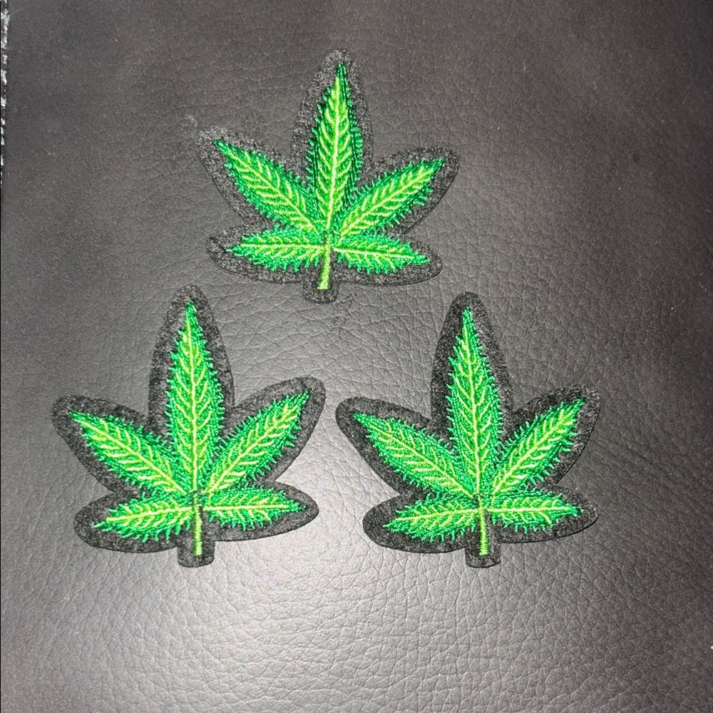 Green Leaf Embroidered Patches